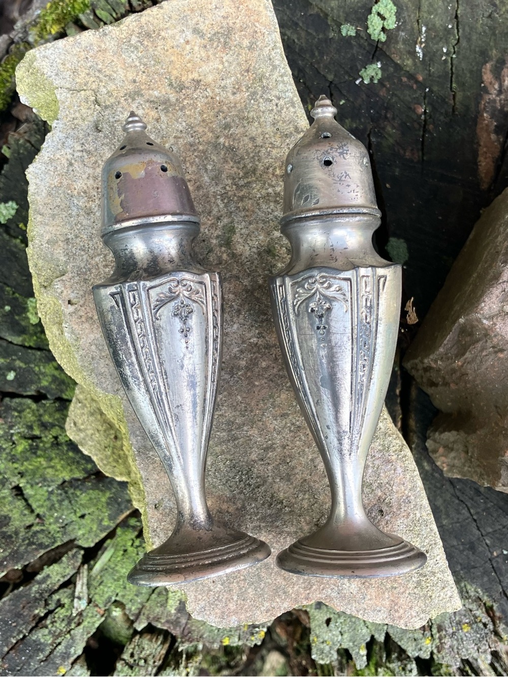 Vintage Rustic Quaker Shaker Astor Silver Metal Salt and Pepper Shakers